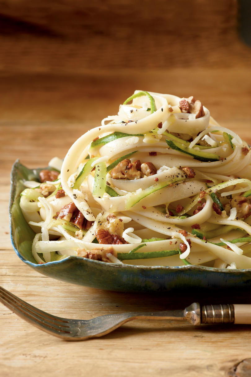 Fettucine with Zucchini and Pecans