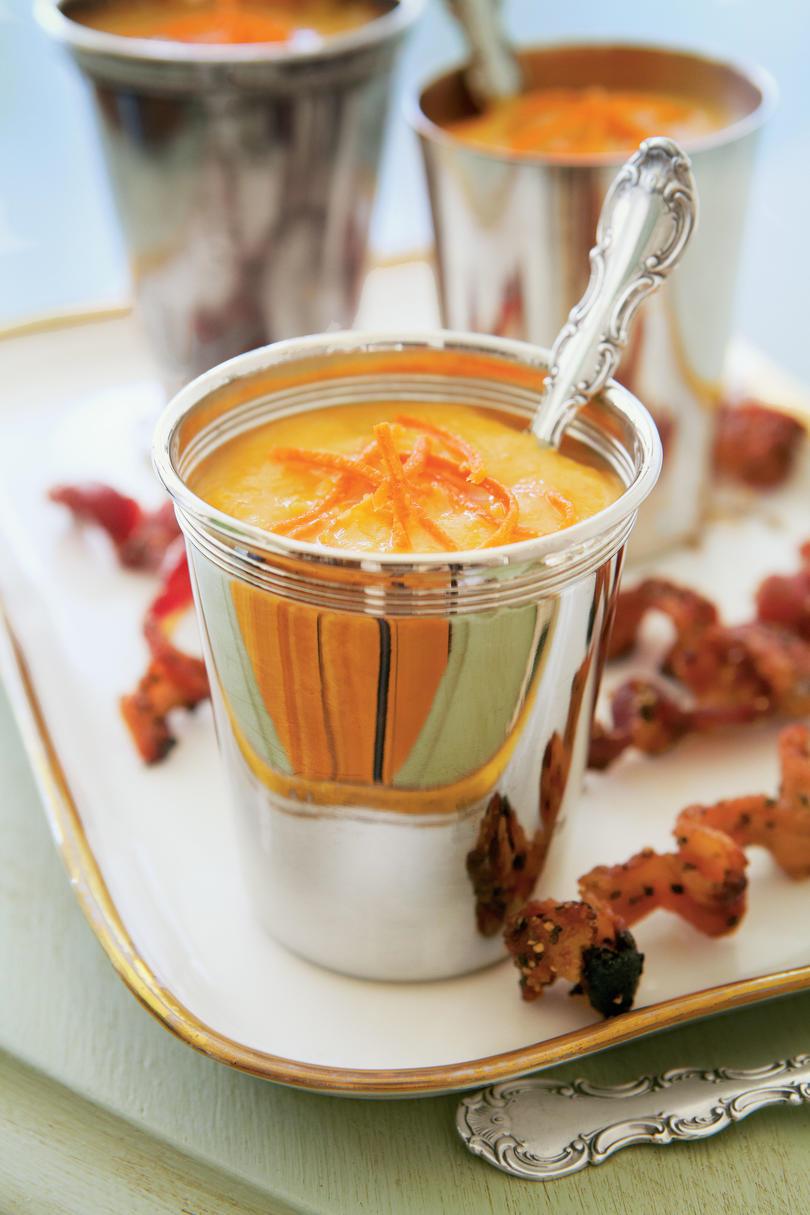 охладено Carrot Soup