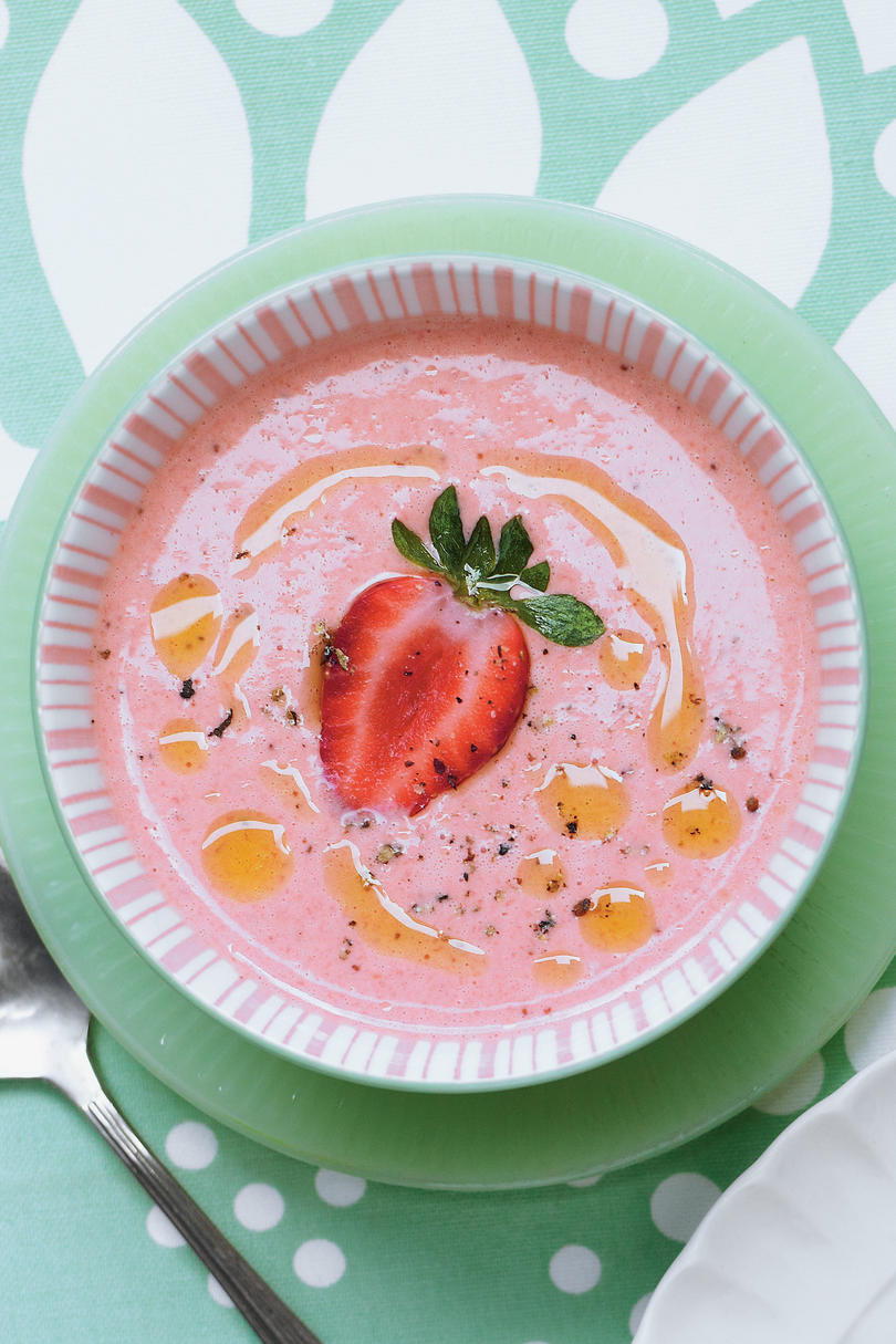 Enfriado Strawberry Soup Recipe
