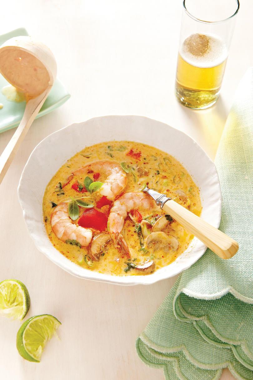 حار Coconut Shrimp Soup Recipe
