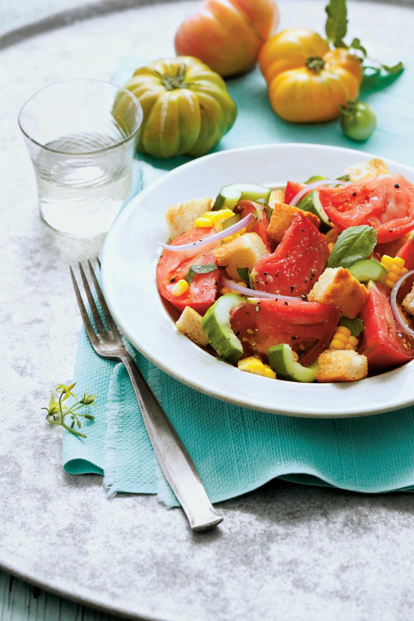 Просто Ripe for Summer: Tomato Panzanella