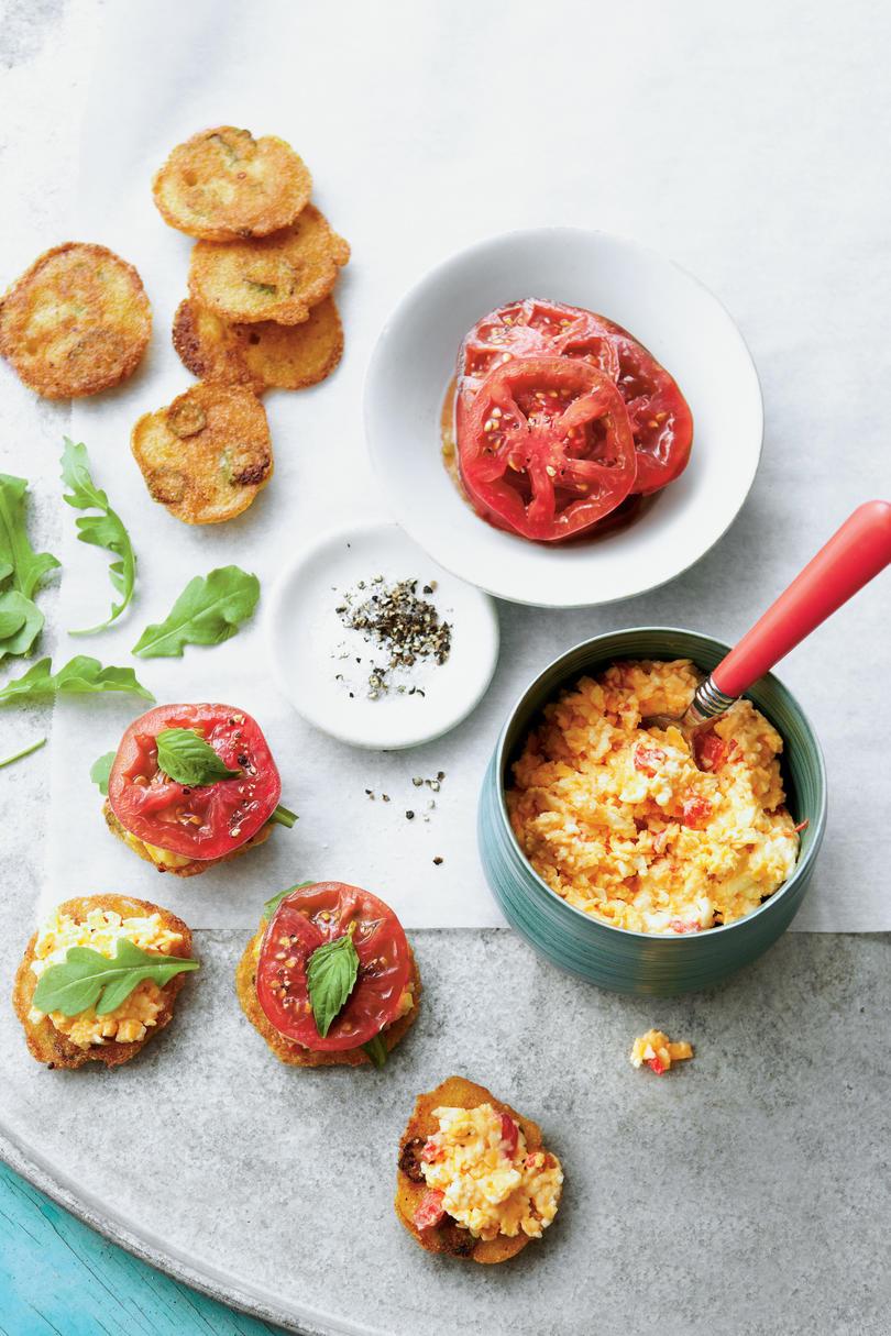 Lige Ripe for Summer: Tomato and Okra Cornmeal Cakes