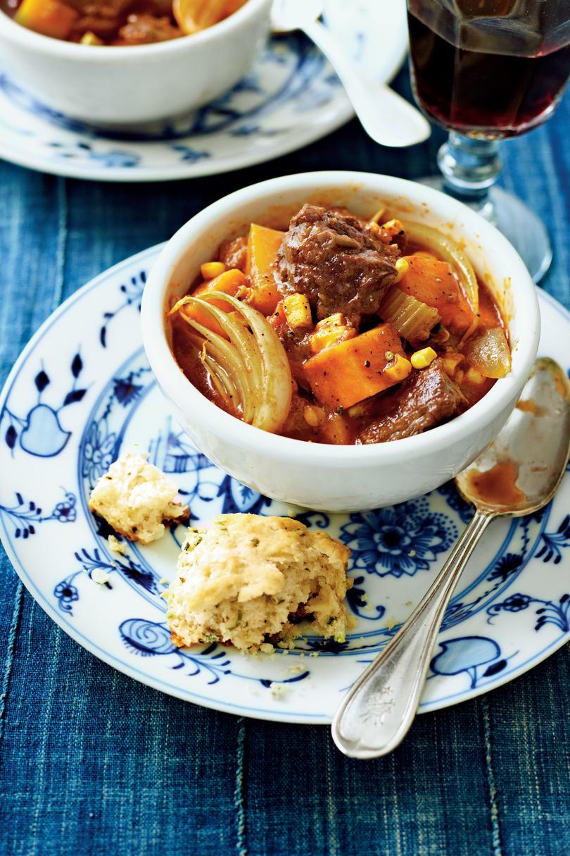 Especiado Beef Stew with Sweet Potatoes