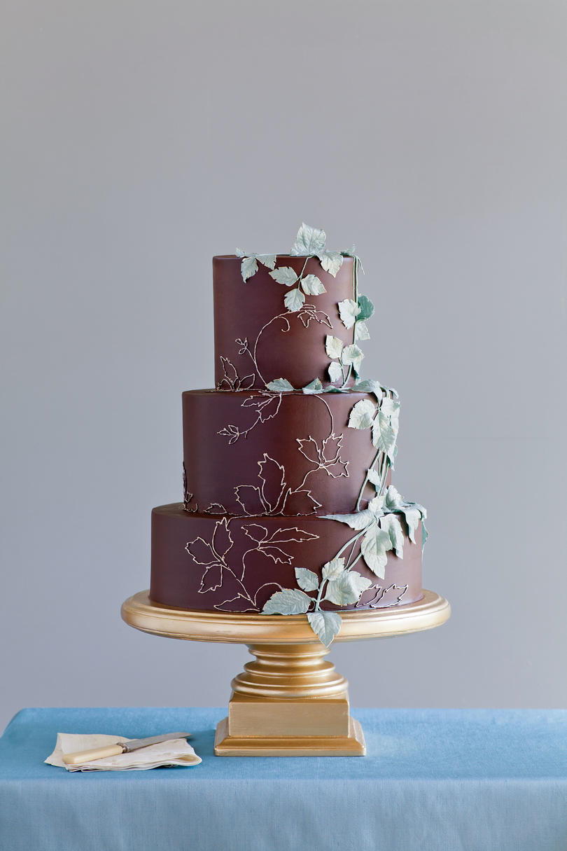 ذهب Standard Wedding Cake 