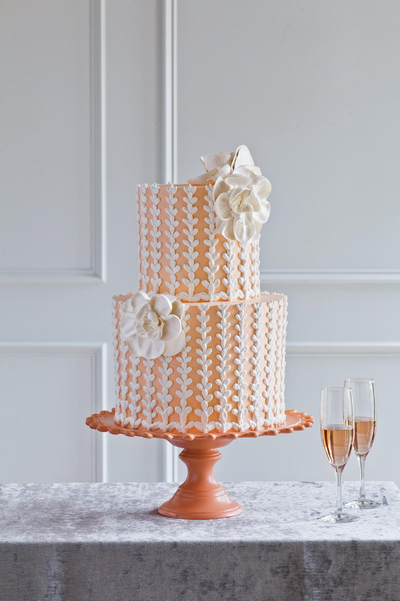 Letní Peach Wedding Cake 