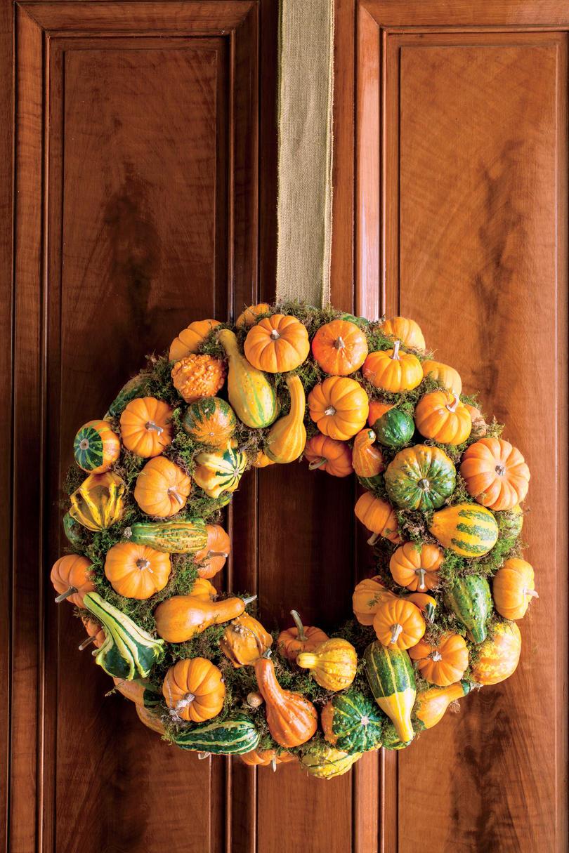тиква and Gourd Fall Wreath