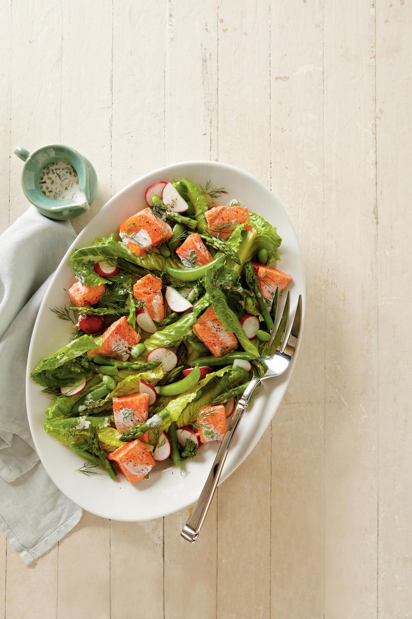 Forår Salmon and Vegetable Salad