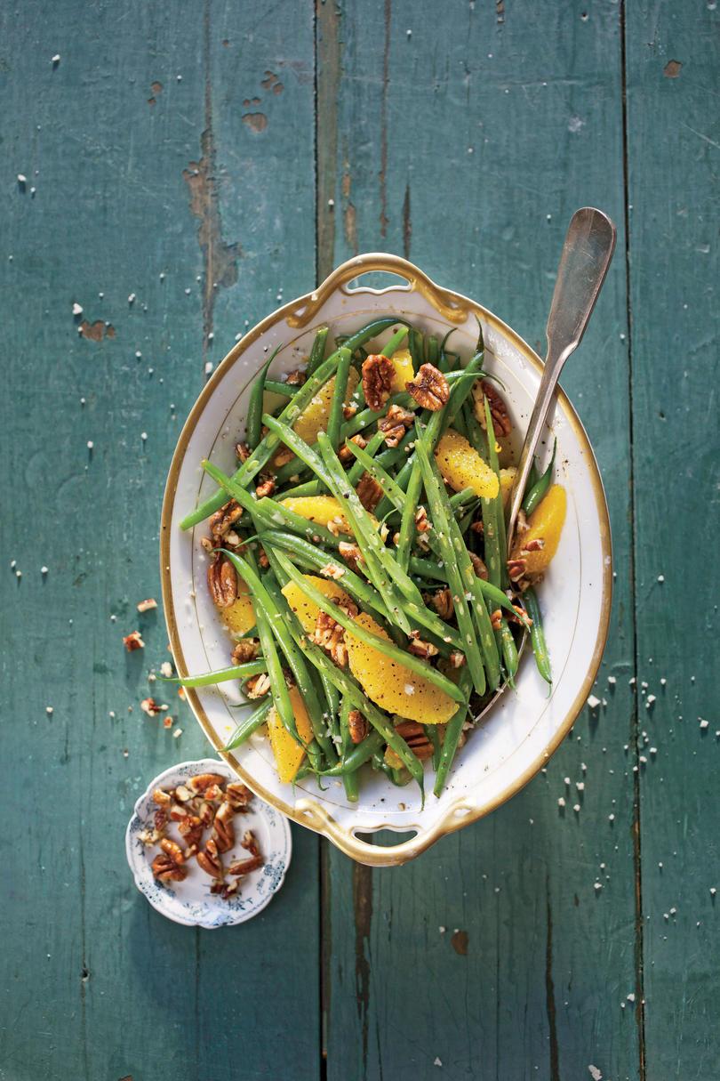 Verde Beans with Citrus and Pecans