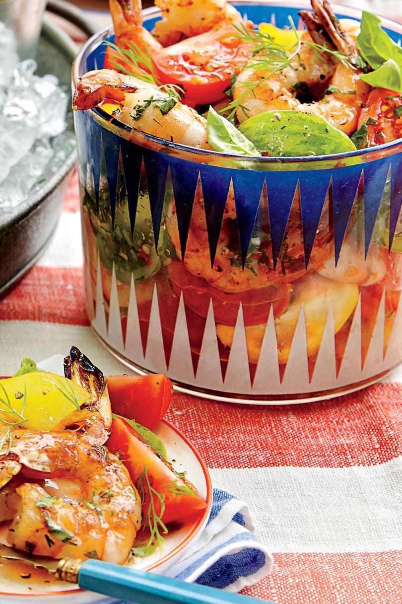 طماطم Salad with Grilled Shrimp