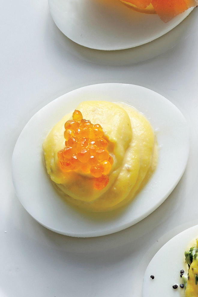 سمك السلمون المرقط Caviar-Horseradish Eggs