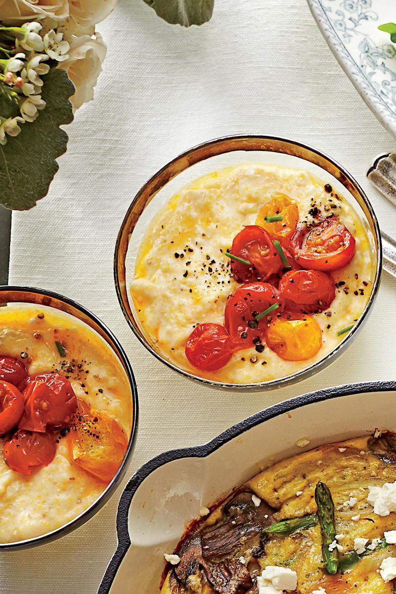 Queso Grits and Roasted Tomatoes