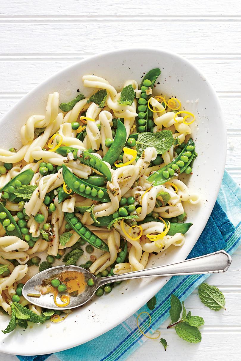 Dulce Pea-and-Mint Pasta Toss