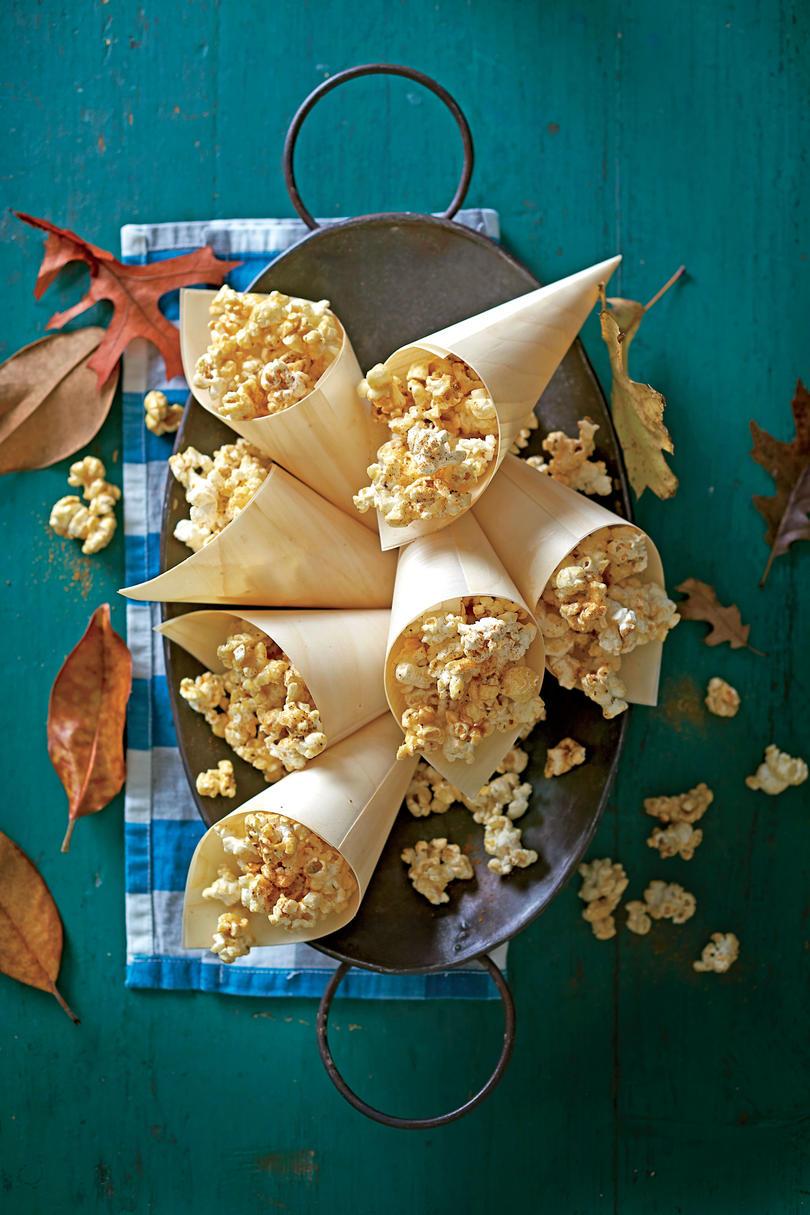 Cukr a koření Caramel Popcorn Recipe