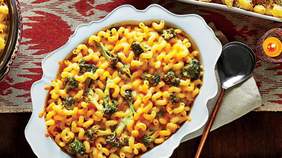 Opečený Broccoli Macaroni and Cheese