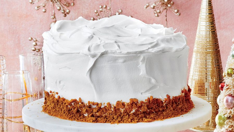 Pan de jengibre Latte Cake with Vanilla Whipped Cream Frosting 