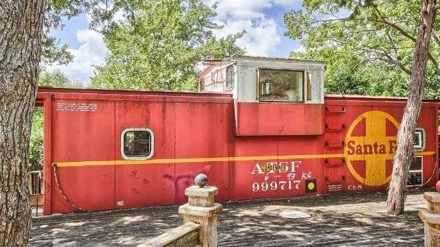 Syd Living New Braunfels Train Depot House Caboose Bedroom 3