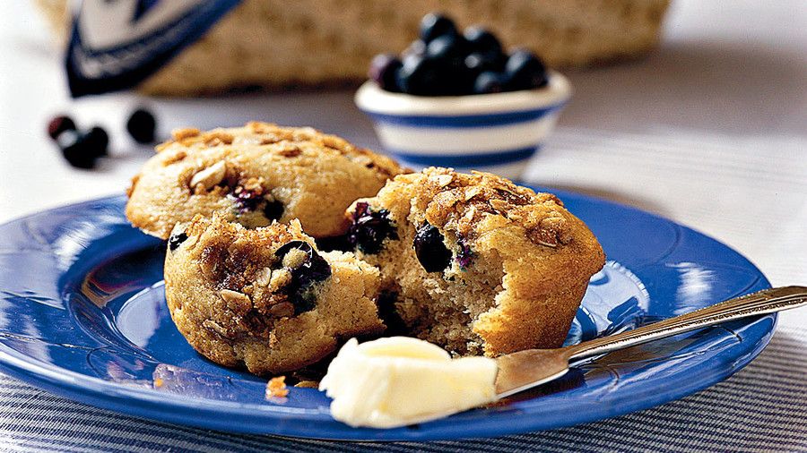 Frisk Blueberry Recipes: Blueberry-Cinnamon Muffins