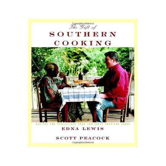 Най- Gift of Southern Cooking: Recipes and Revelations from Two American Cooks