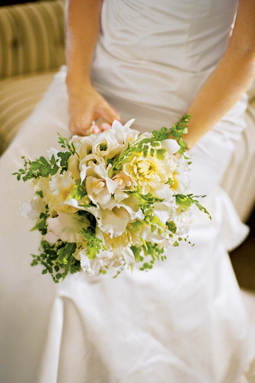 Verde and White Bouquet