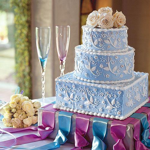 Amaretto Cream Wedding Cake