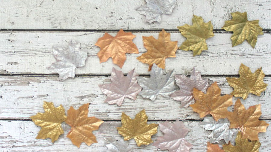 19 maneras de decorar con hojas este otoño