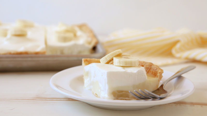 Plátano Cream Slab Pie