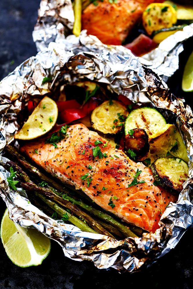 grillet Lime Butter Salmon in Foil with Summer Veggies