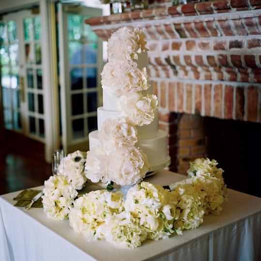 Blush-Farvet Wedding Cake