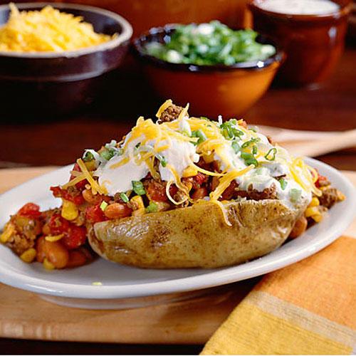 Jord Beef Recipes: Chili-Topped Potatoes 