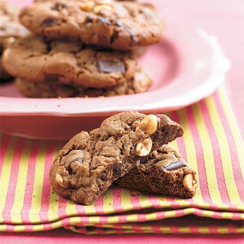 най-доброто Cookies Recipes: Double Chocolate Chunk-Peanut Cookies Recipes