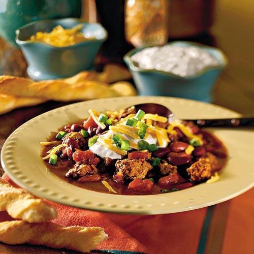Suppe Recipes: Chunky Beef 'n’ Tomato Chili