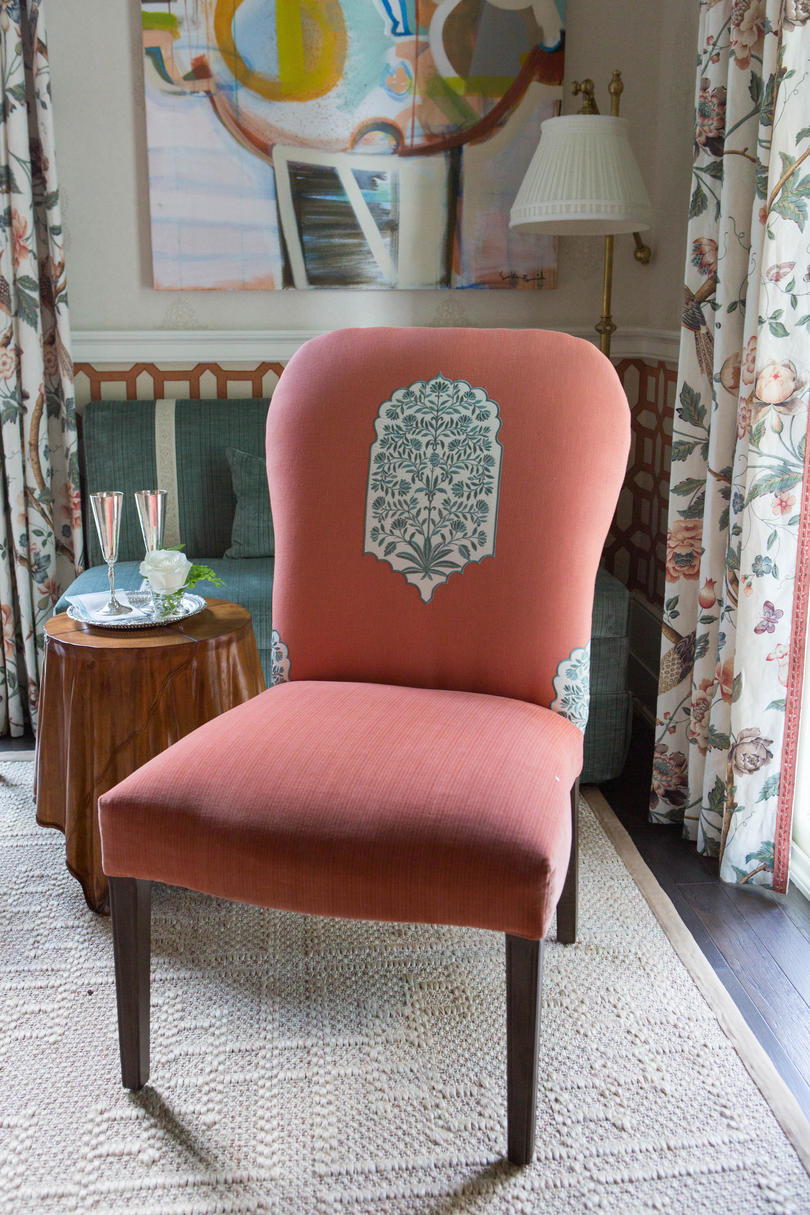 корал Dining Room Chair
