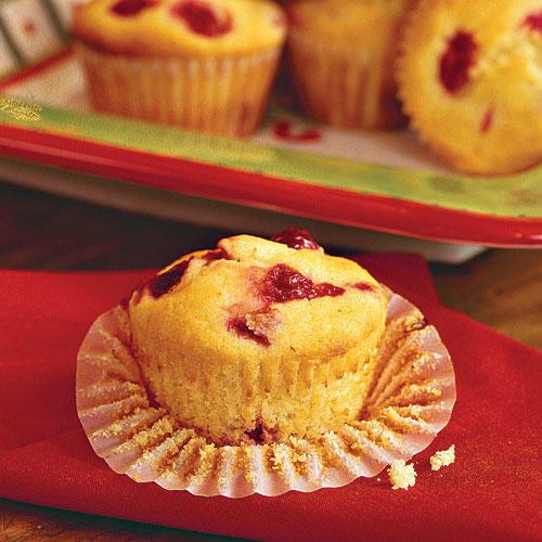 Muffiny and Bread Recipes: Cornmeal-Cranberry Muffins