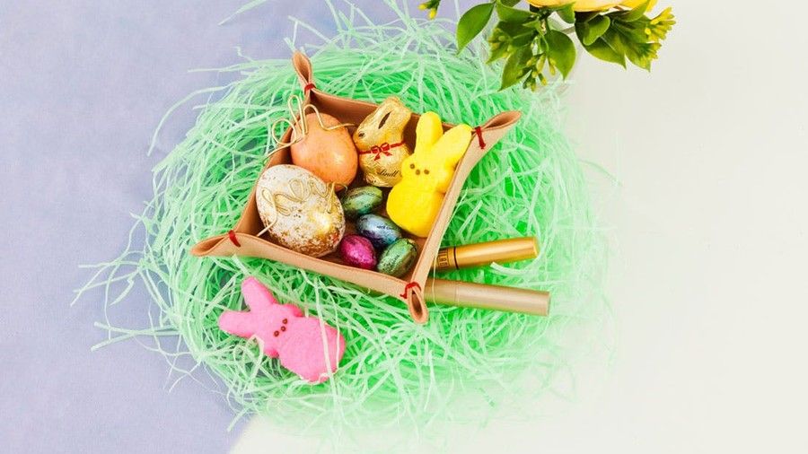 Bricolaje Leather Tray Easter Basket