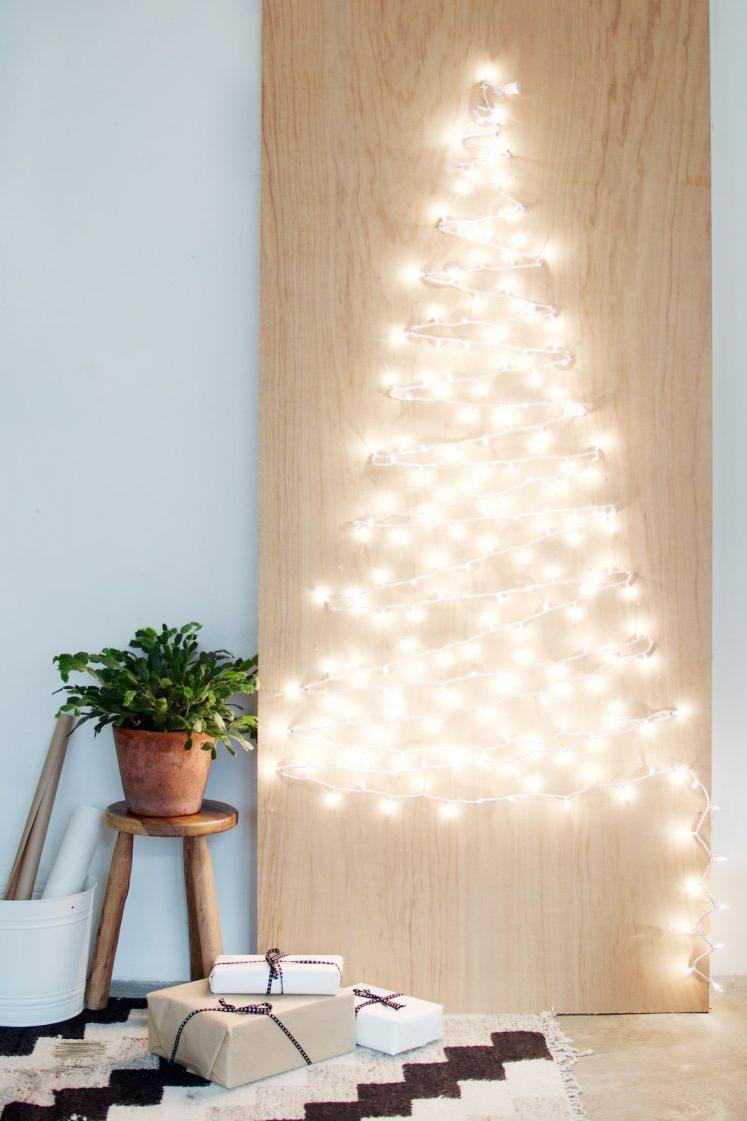 gør det selv String of Lights Christmas Tree