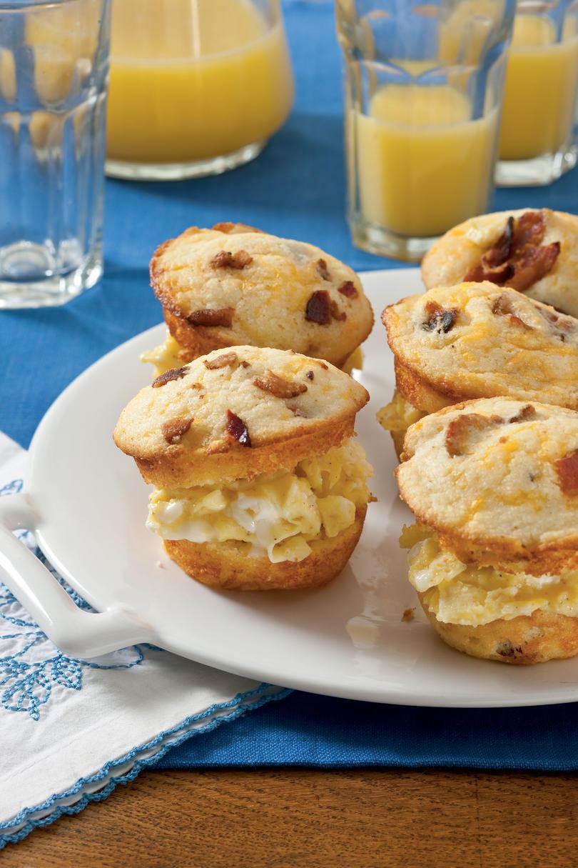 تزاحم Egg Muffin Sliders