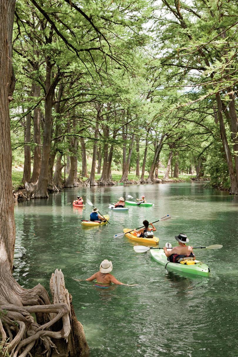 1。 Kayak the Medina River