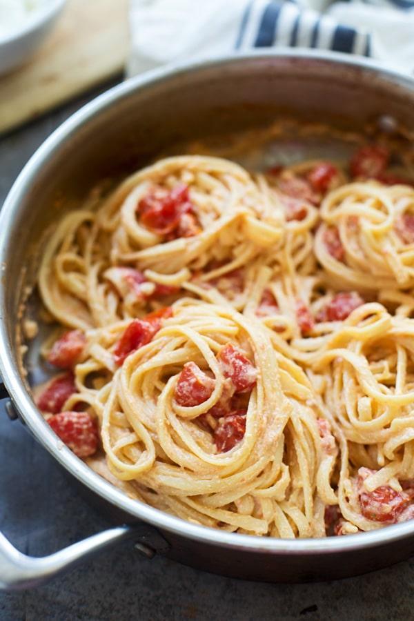Cinco Ingredient Tomato Ricotta Linguini 