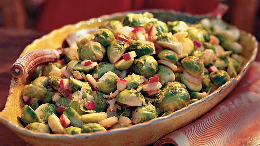 Брюксел Sprouts with Apples