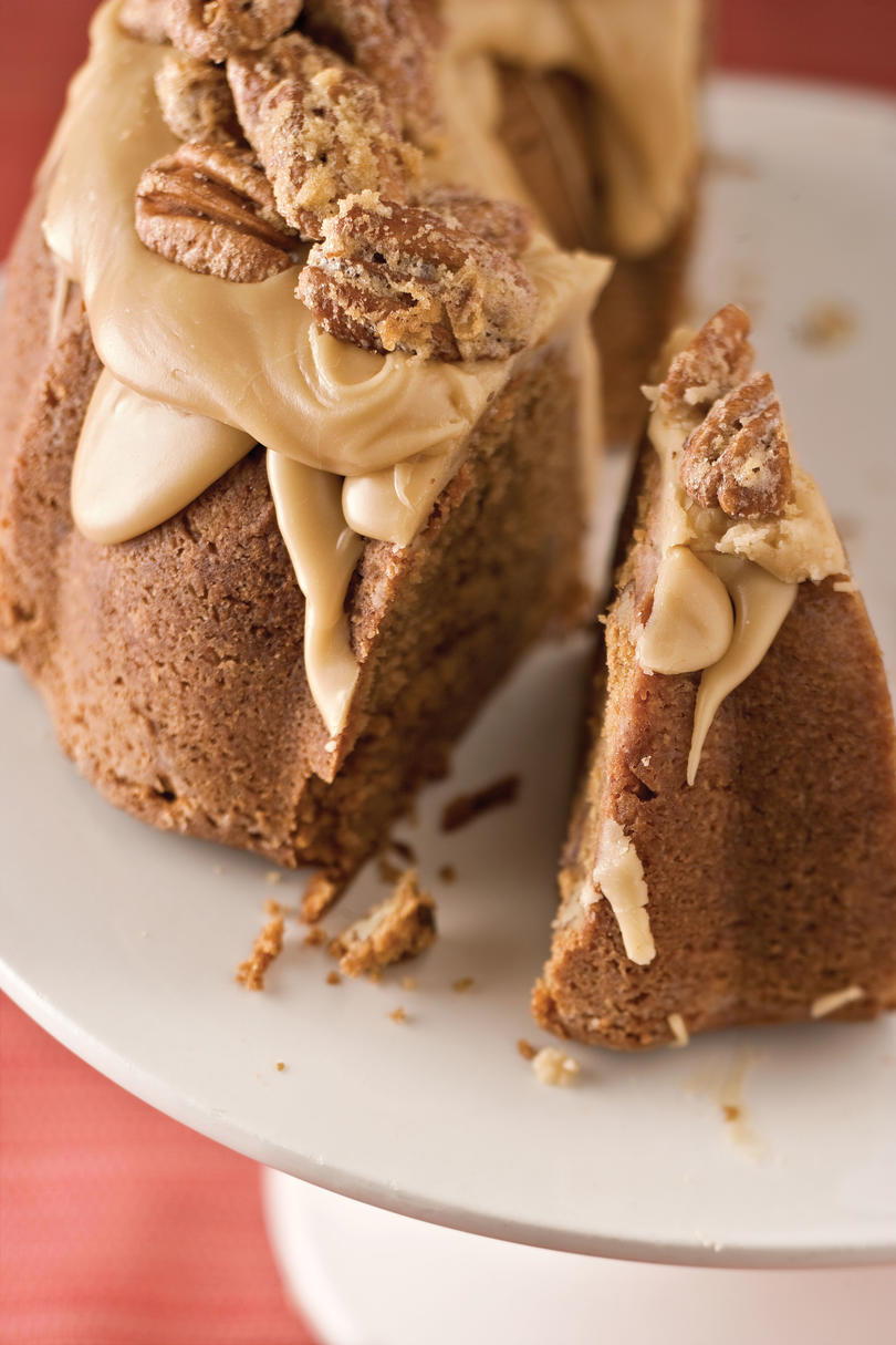 jul Dessert Recipes: Praline Bundt Cake