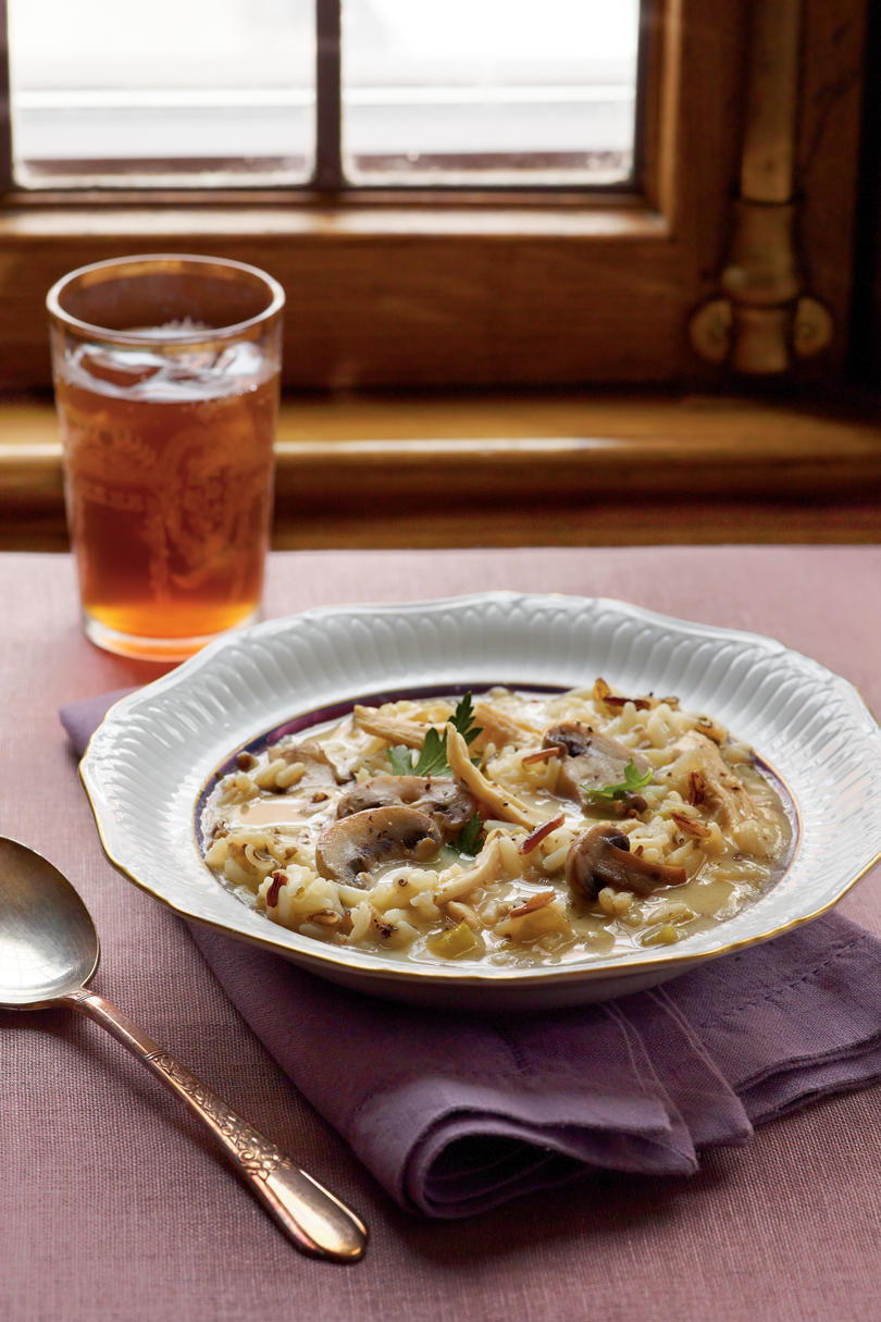Пиле, Mushroom, and Wild Rice Soup