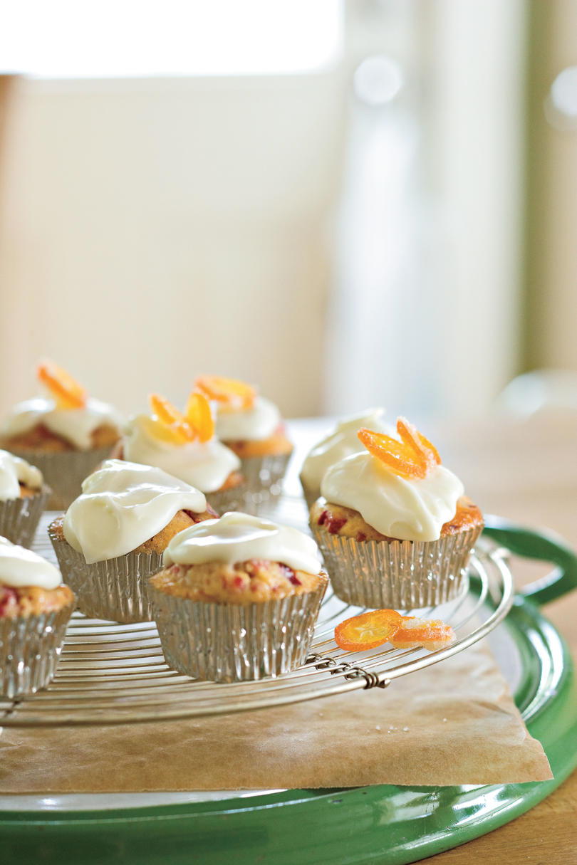 الكعك and Bread Recipes: Cranberry-Orange Tea Bread Muffins