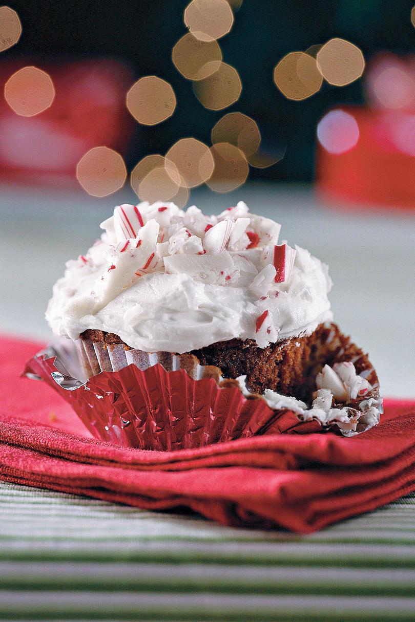 Cupcake Recipes: Chocolate-Peppermint Candy Cupcakes