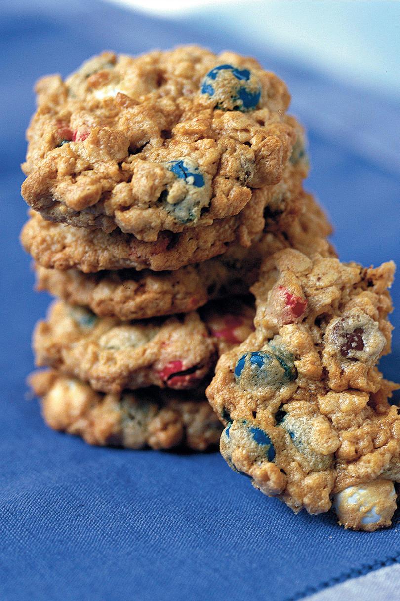 четвърти of July Menu: Chewy Red, White, and Blue Cookies 
