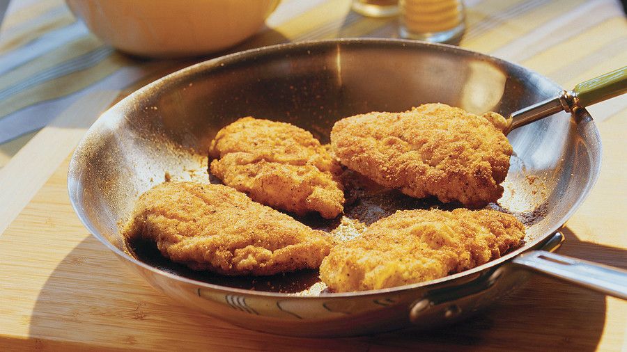 хрупкав Pan-Fried Chicken Recipe