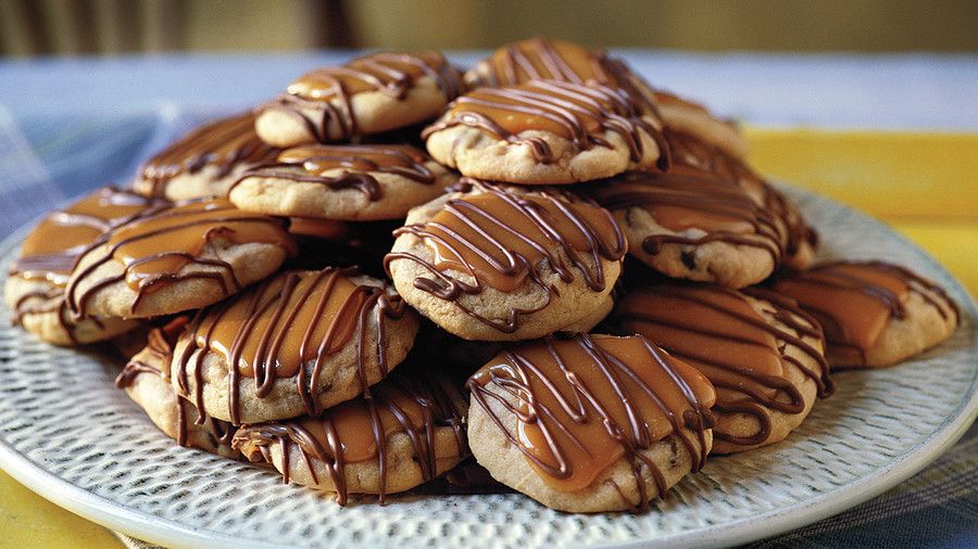 Maní Butter-Toffee Turtle Cookies Recipes