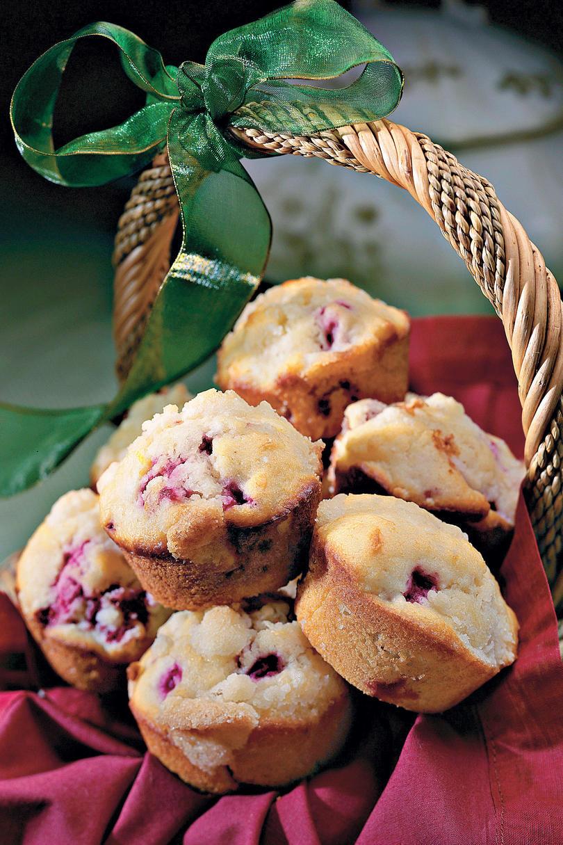 Muffiny and Bread Recipes: Lemon-Raspberry Muffins