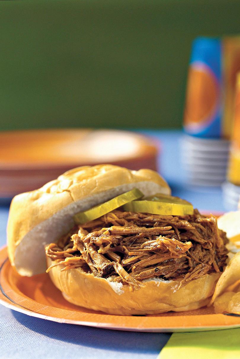 Langsom Cooker Recipes: Slow-Cooker Barbecue Beef Sandwiches Recipes