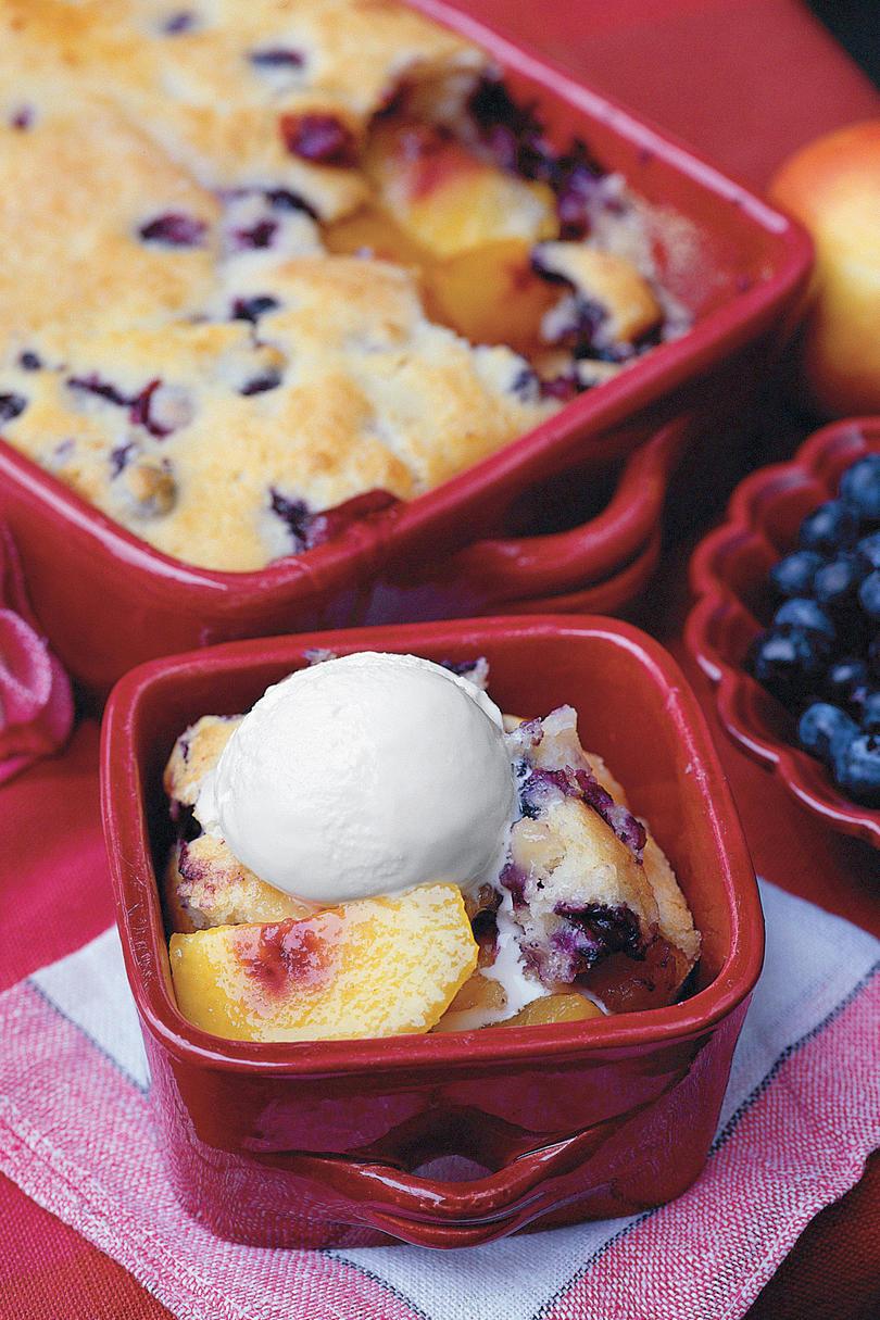 ネクタリン Cobbler With Blueberry Muffin Crust Recipe