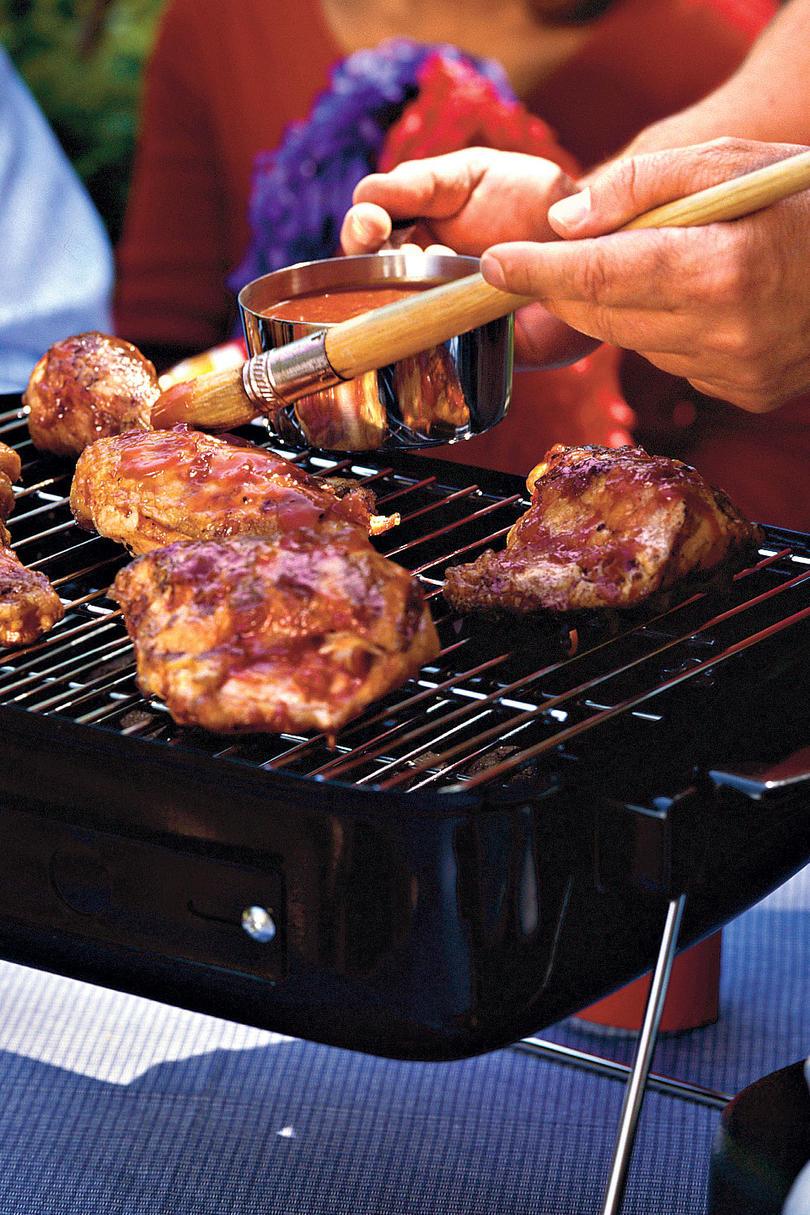 سهل Southern Supper Recipes: Honey Barbecue Chicken